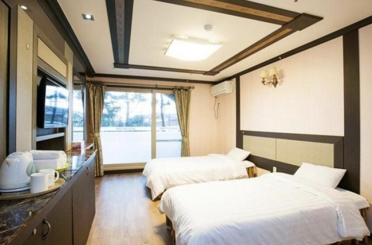 Jeju Ts Youth Hostel & Resort Seogwipo Dış mekan fotoğraf