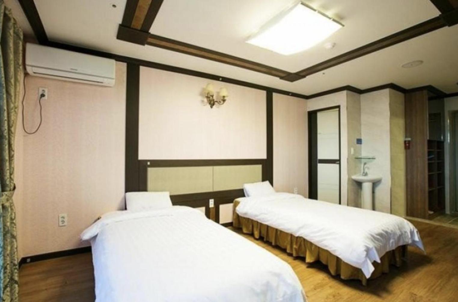 Jeju Ts Youth Hostel & Resort Seogwipo Dış mekan fotoğraf