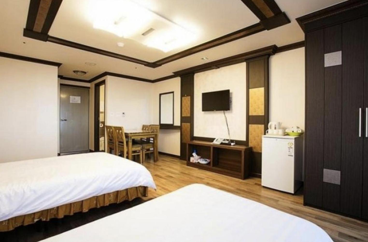 Jeju Ts Youth Hostel & Resort Seogwipo Dış mekan fotoğraf